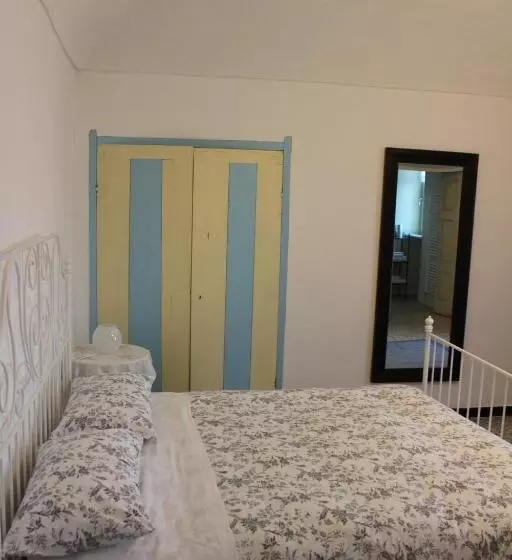 Aamiaismajoitus (B&B) La Villa Di Pa