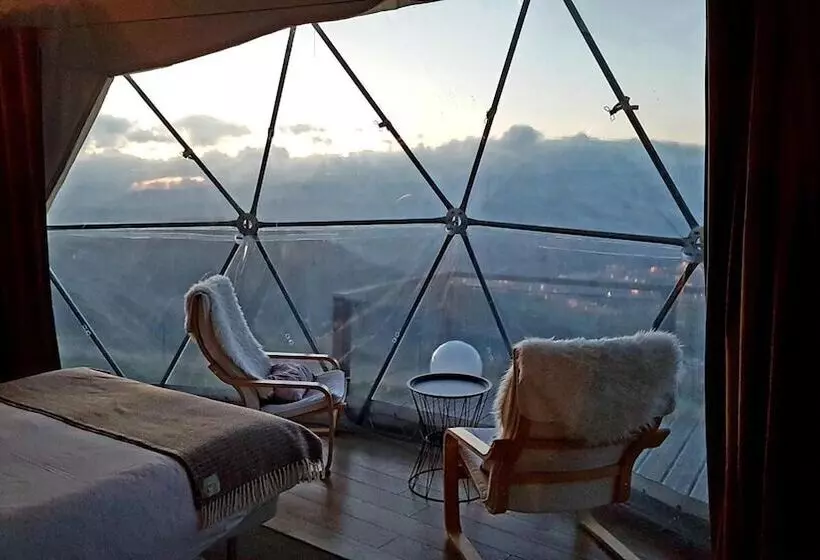 ベッドアンドブレックファースト Natura Glamping