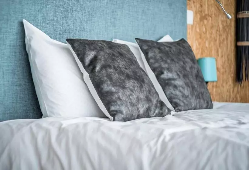 ベッドアンドブレックファースト Natura Glamping