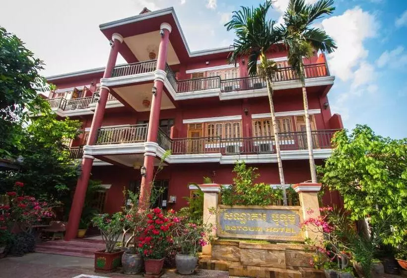 Hotelli Botoum