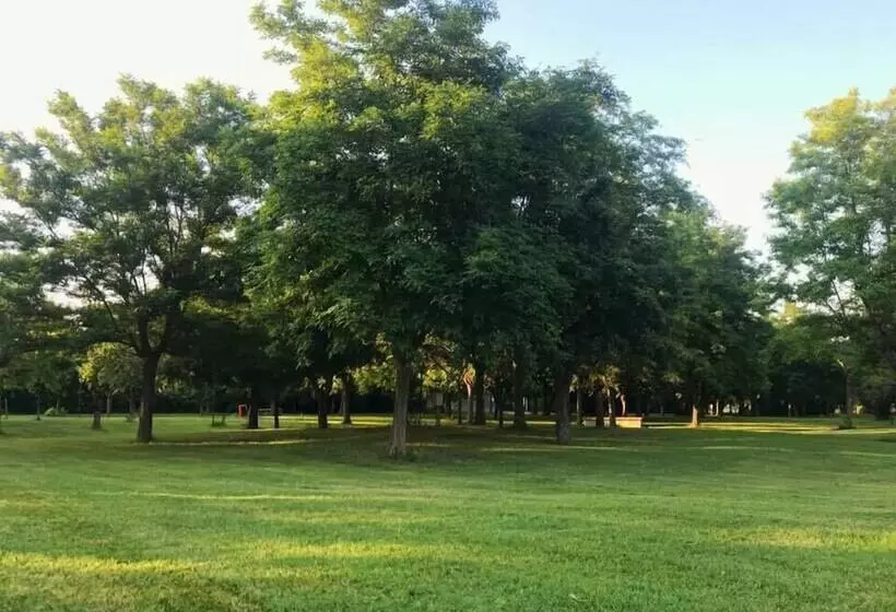 Hotelli Garden River   Campsite