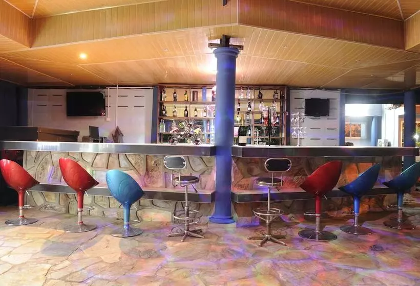 ホテル Mount Pleasant Inns & Apartment