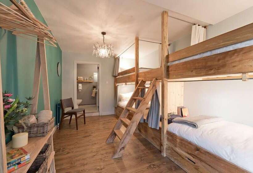 酒店 The Elbowroom Escape