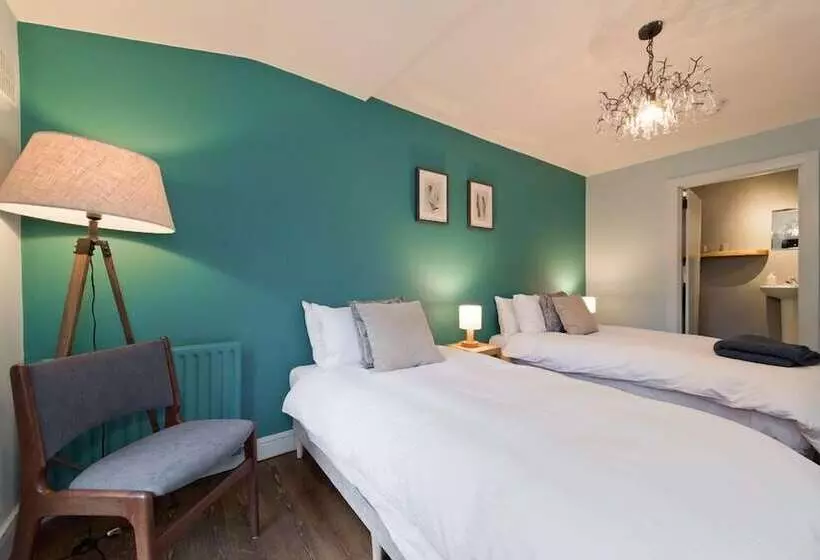 Hotelli The Elbowroom Escape