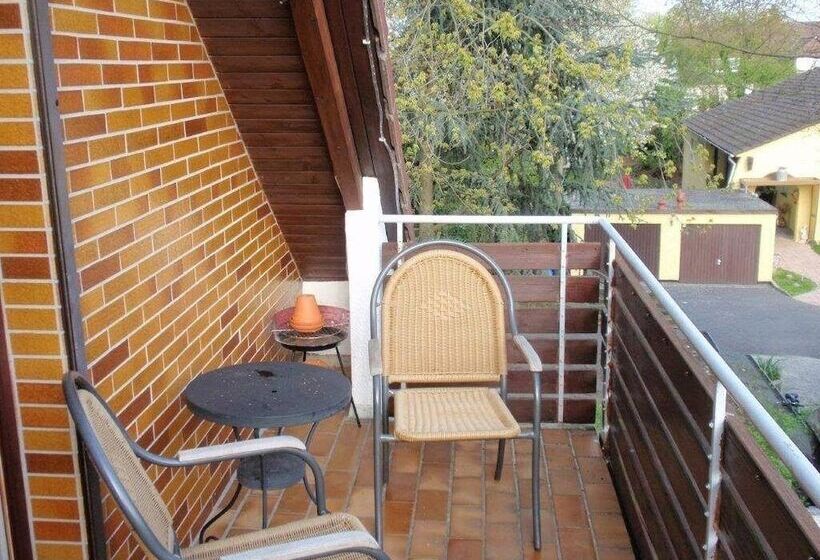 פנסיון Haus Tannenweg