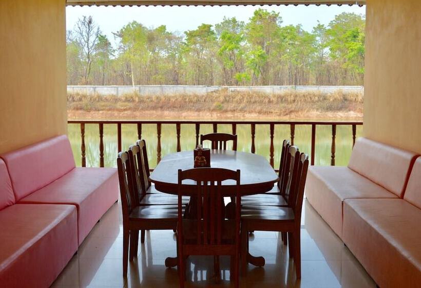 Rachiga Hotel Grand Resort