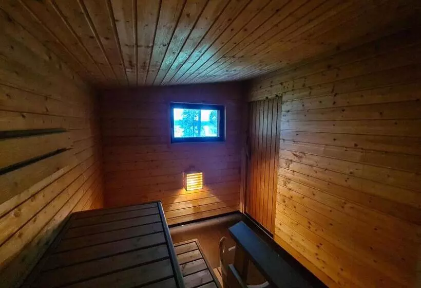 Lomakeskus Metsa Kolo