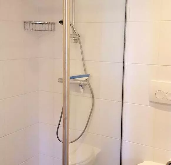 リゾートホテル Recreatiebedrijf De Koevoet