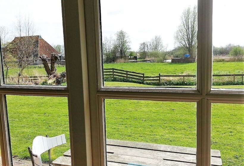 Курорт Recreatiebedrijf De Koevoet