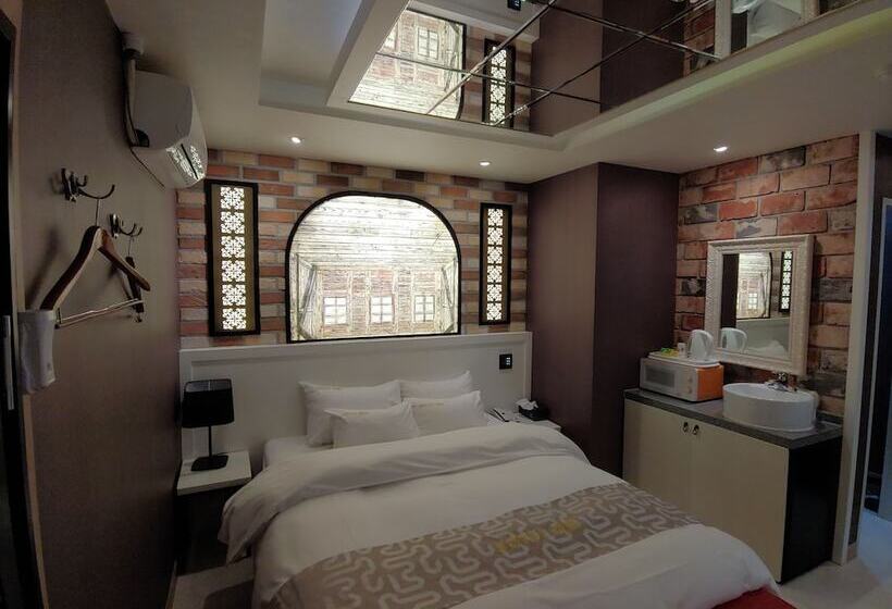 فندق Apple Drive In