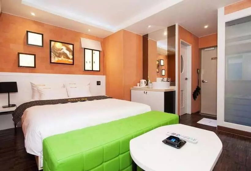 ホテル Apple Drive In