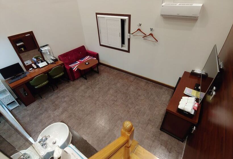 فندق Apple Drive In