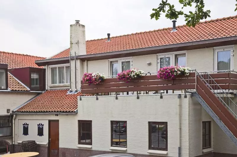 Hotelli Budget  Vrouwenpolder