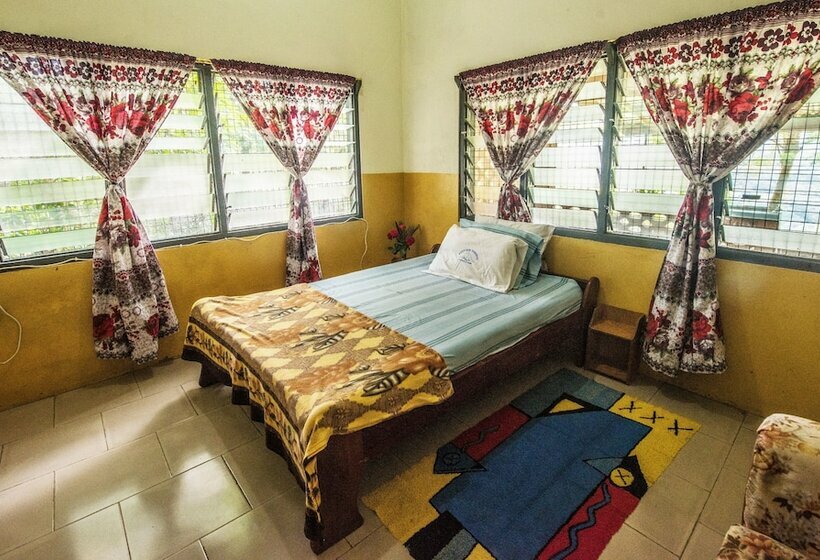 酒店 Mountain Paradise Lodge