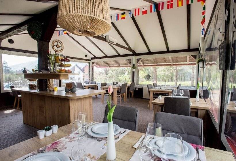 ペンション Guest House Oreskovic