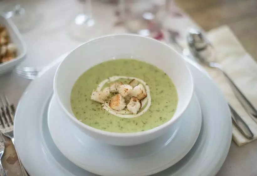 Majatalo Guest House Oreskovic