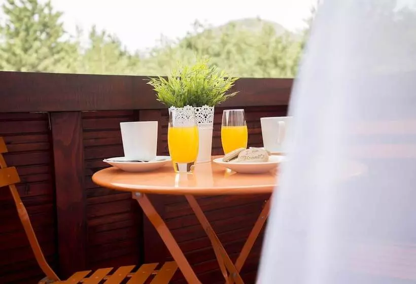 Majatalo Guest House Oreskovic