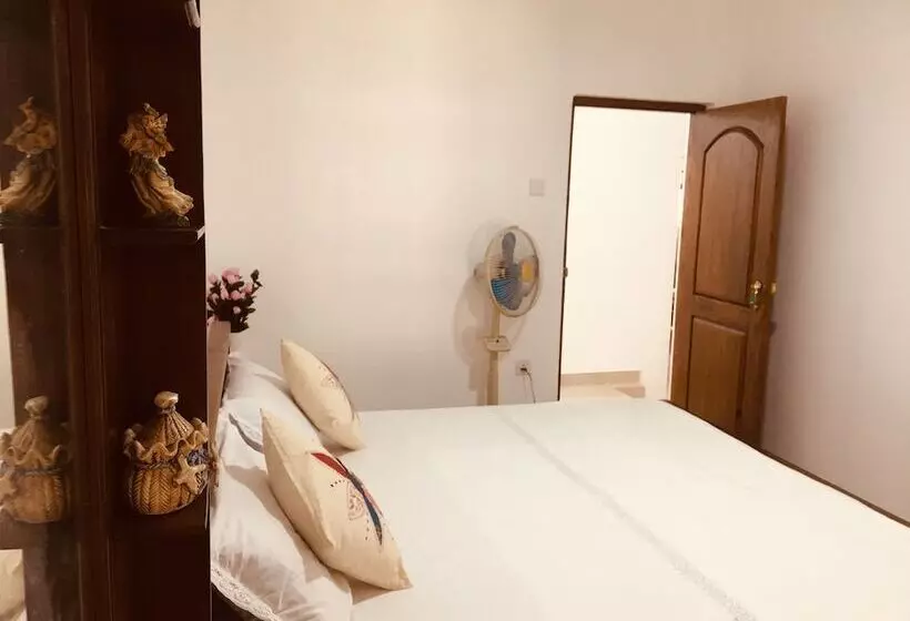 پانسیون Kandy Home Stay Villa
