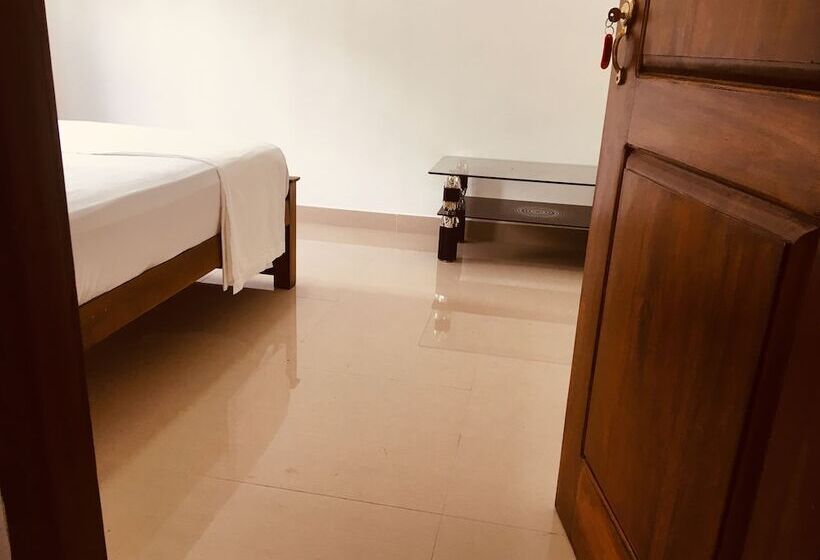 ペンション Kandy Home Stay Villa