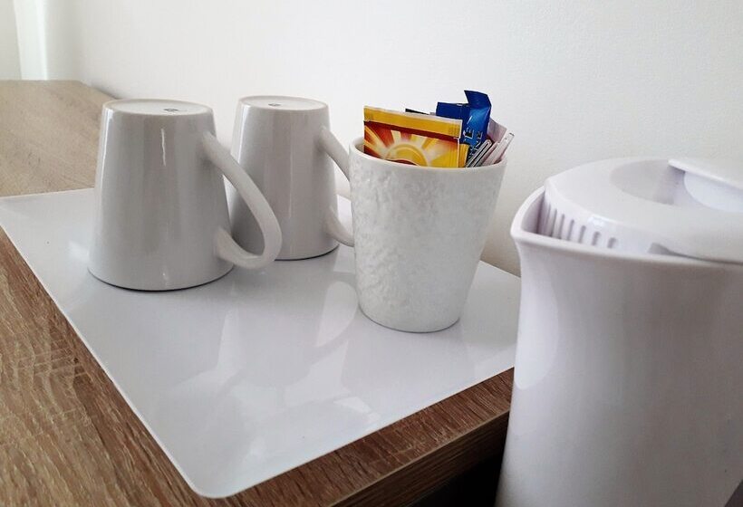 펜션 Les Hauts De Malirat