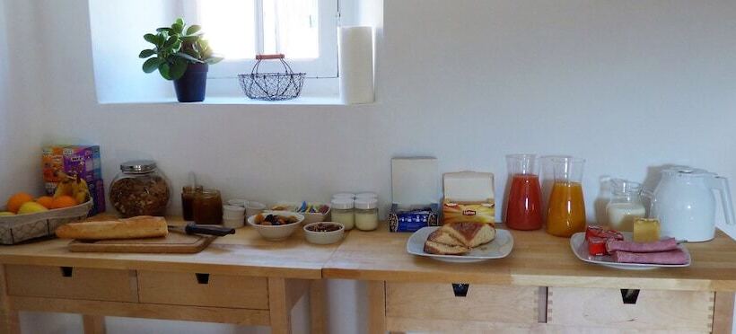 펜션 Les Hauts De Malirat