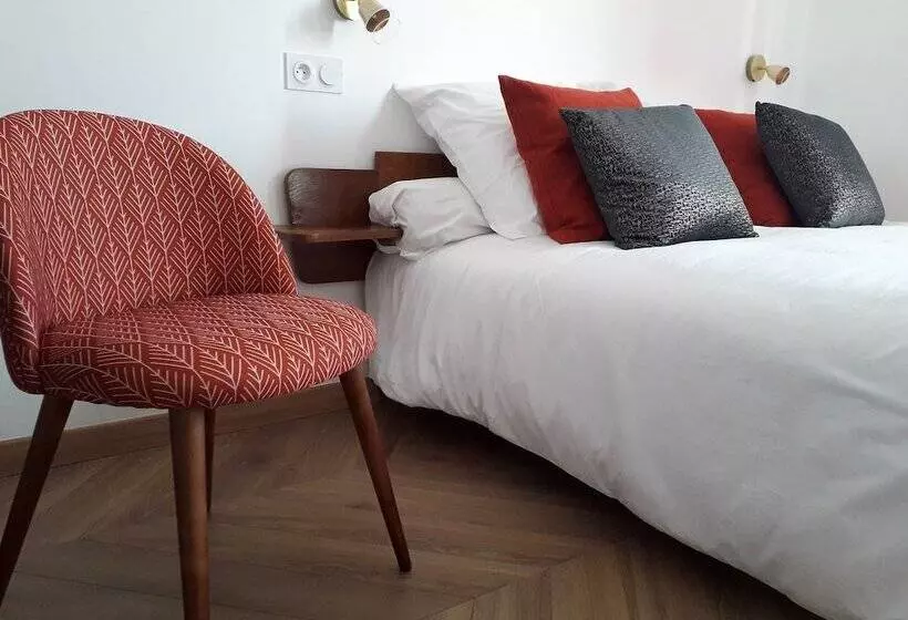 Majatalo Les Hauts De Malirat