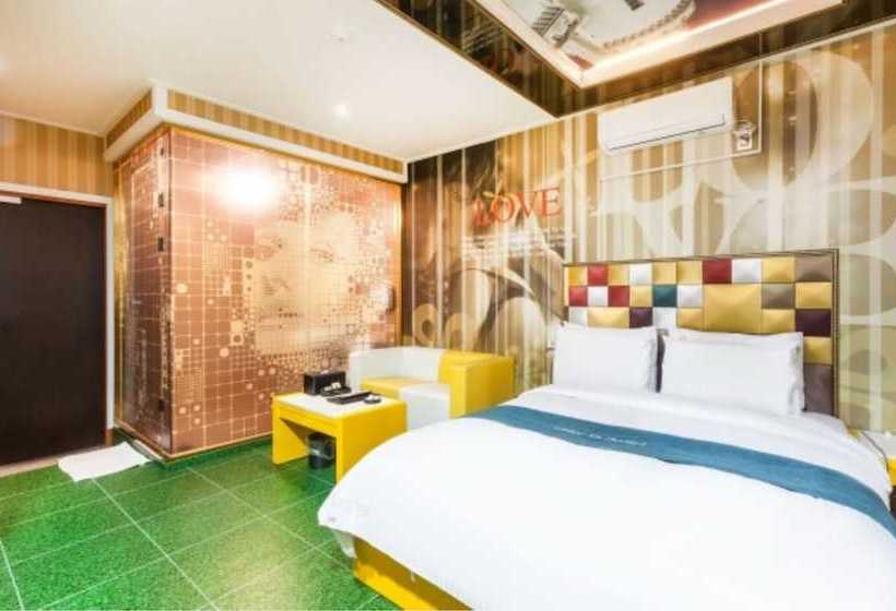 فندق Sky Opening Drivein Muintel