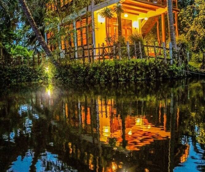 Milkyway Holiday Resort