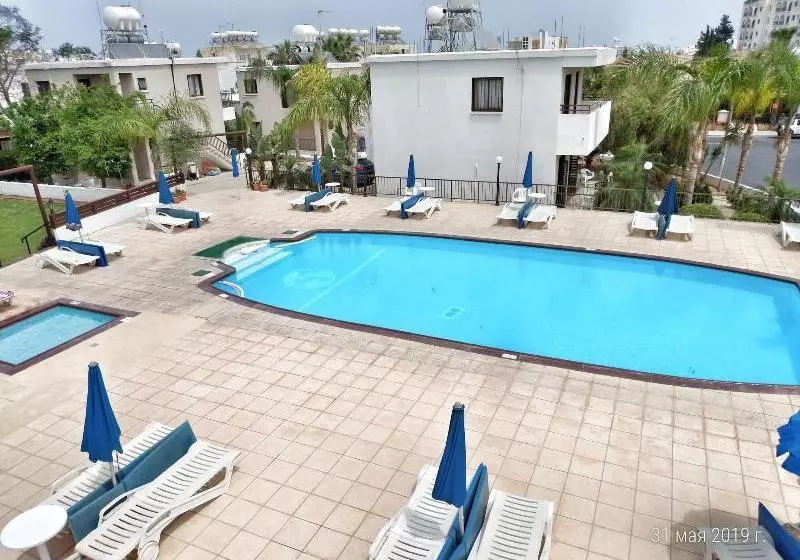 Apts. Mariecosta