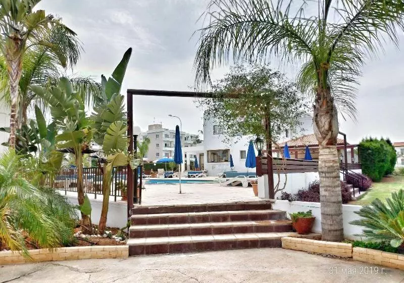 Apts. Mariecosta