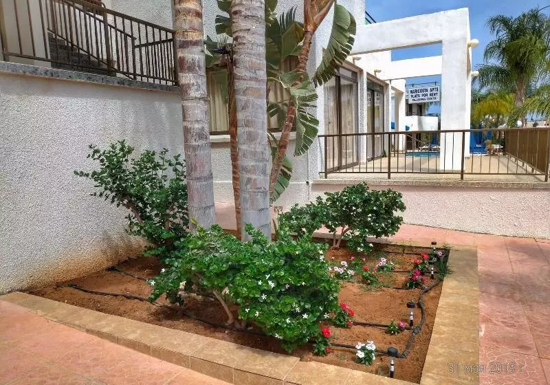 Apts. Mariecosta