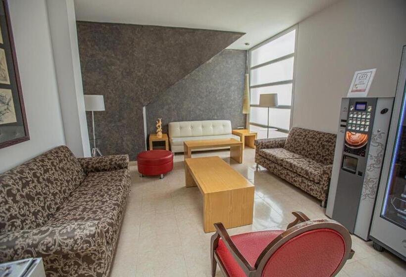 בית מלון כפרי Adiafa