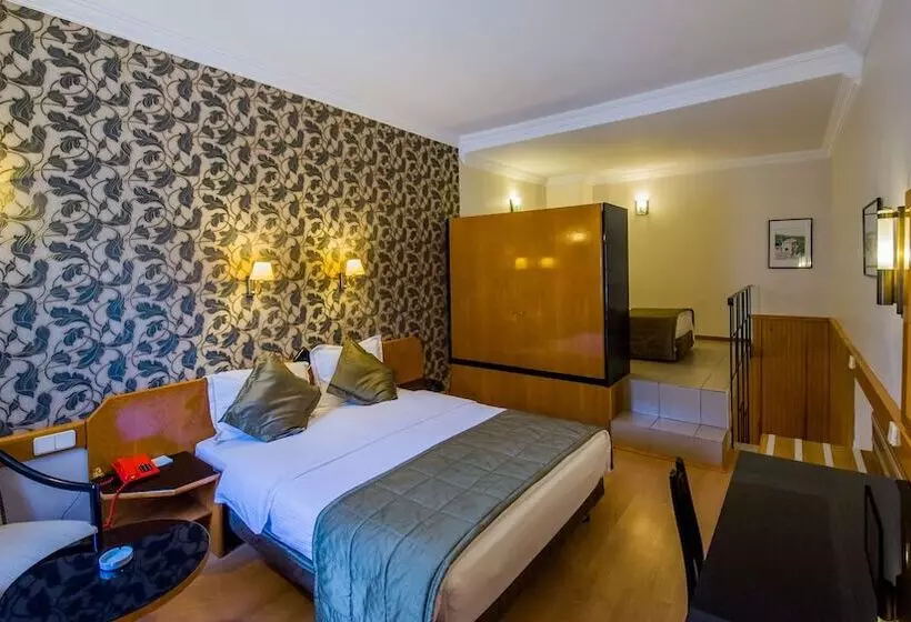 Отель Assos Eden Gardens