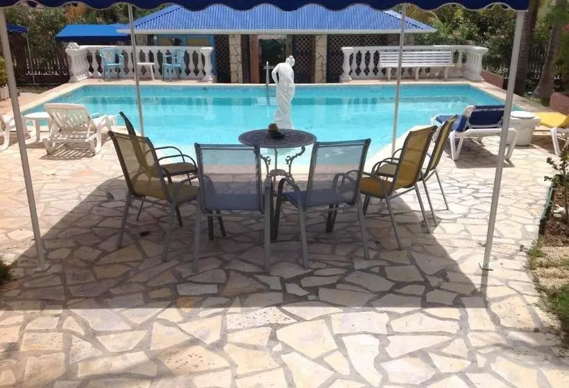 هتل Cap Caraibes Resort