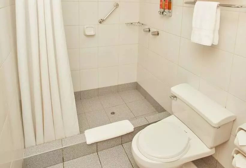 هتل Casa Andina Standard Puno