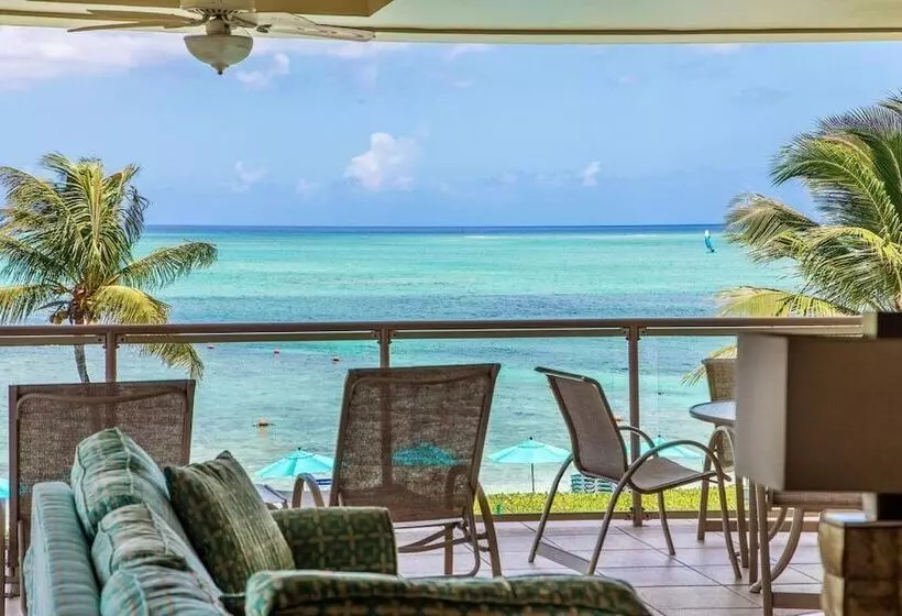هتل Coral Gardens On Grace Bay