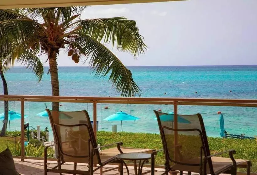 هتل Coral Gardens On Grace Bay