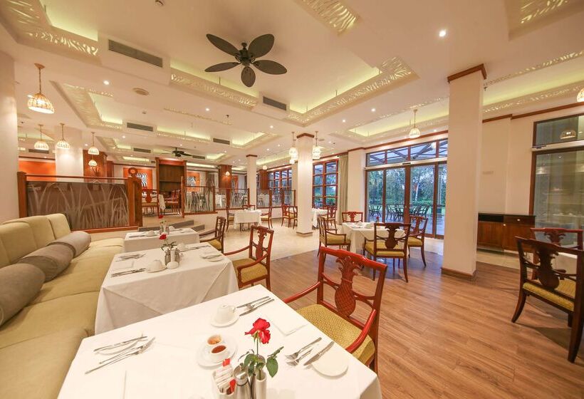 호텔 Dar Es Salaam Serena