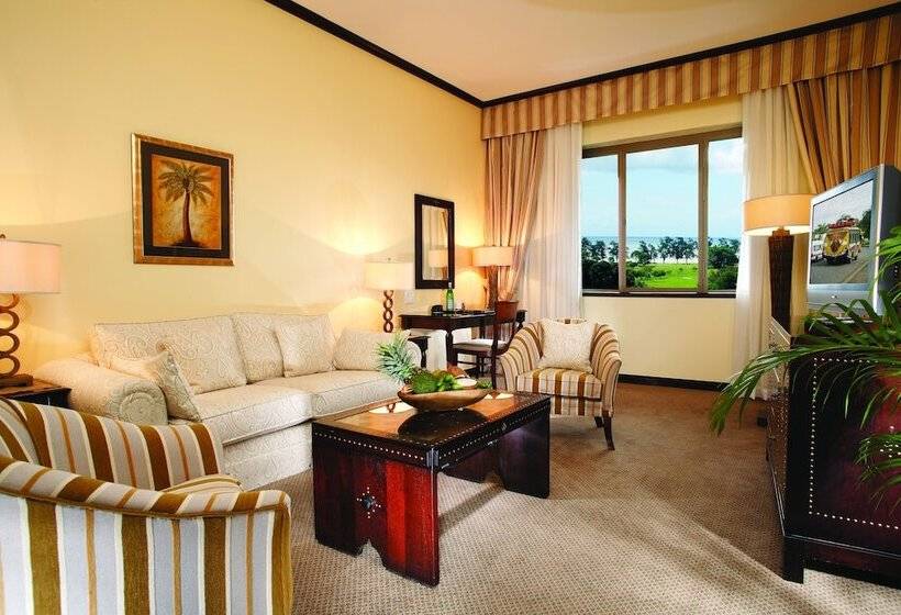 호텔 Dar Es Salaam Serena