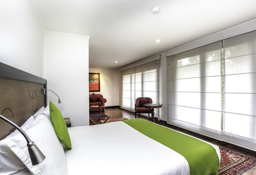 酒店 Emaus Bogotá