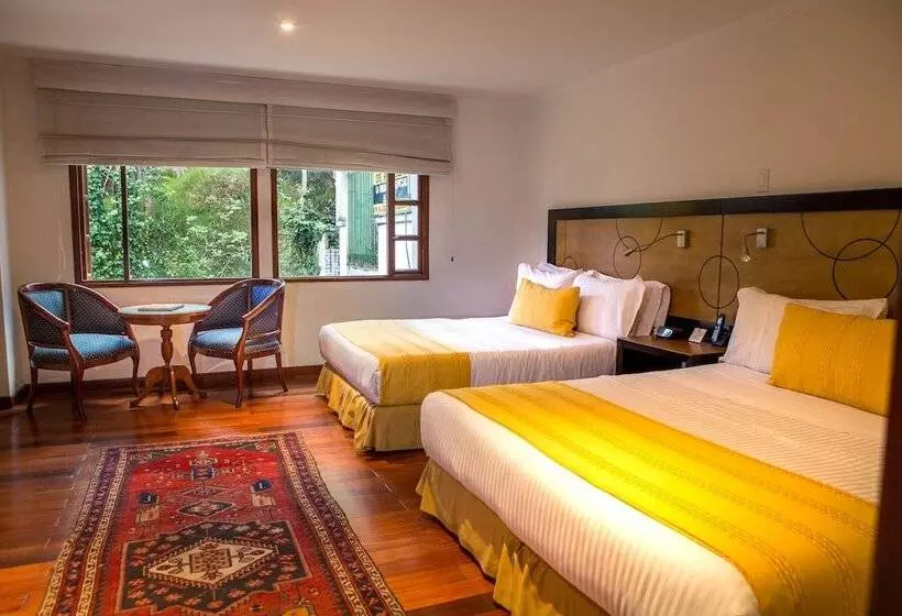 Отель Emaus Bogotá