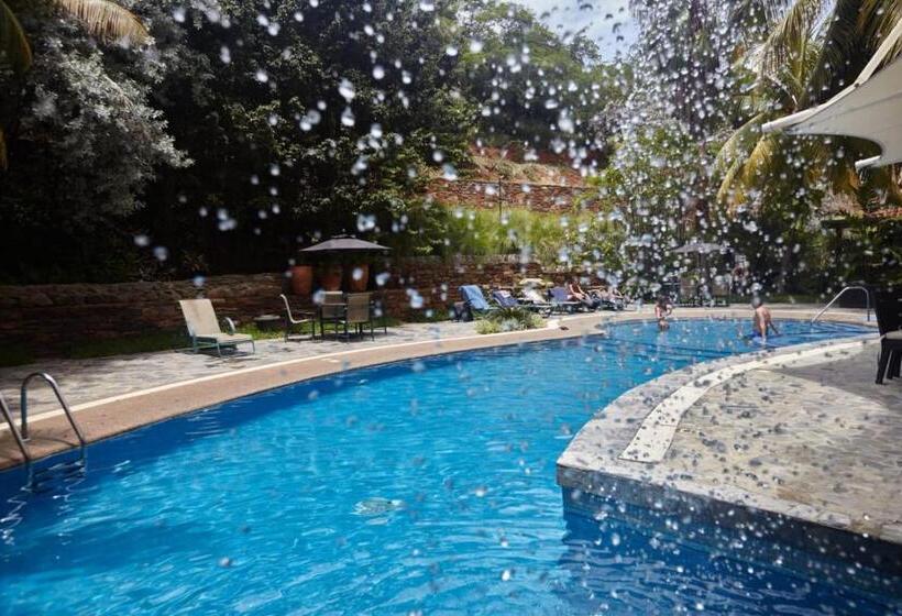 هتل Eurobuilding Express Maiquetía