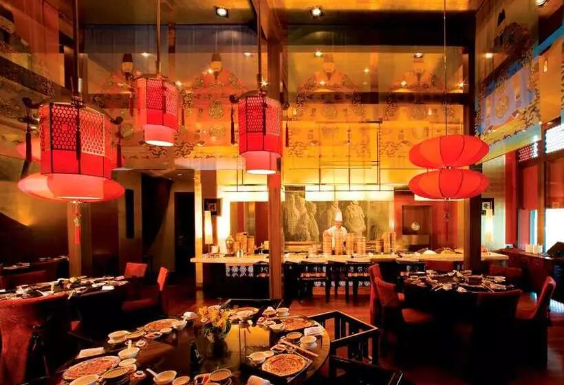 هتل Hilton Kuala Lumpur