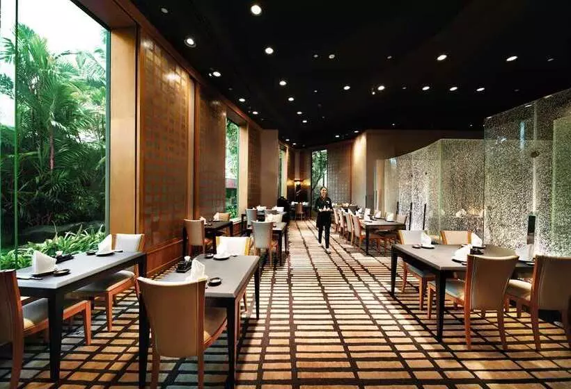 هتل Hilton Kuala Lumpur