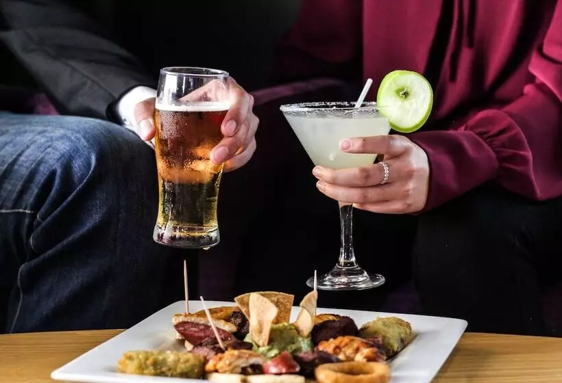 酒店 Holiday Inn San Salvador, An Ihg