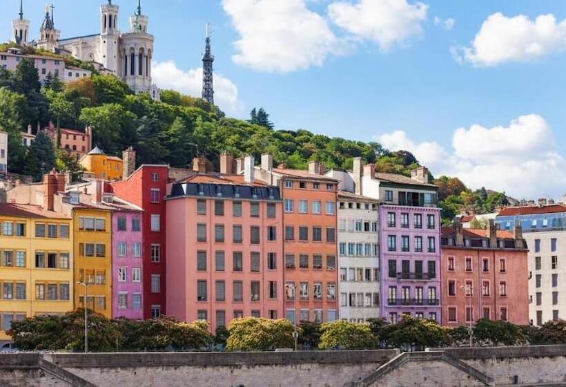 בית מלון כפרי Ibis Styles Lyon Sud Vienne