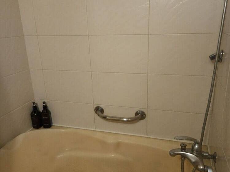 Hotel Insadong Crown