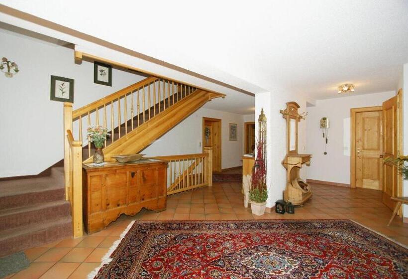 هتل Pension Juliana