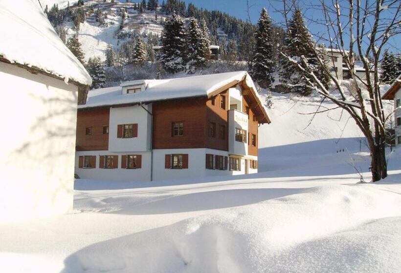 هتل Pension Juliana