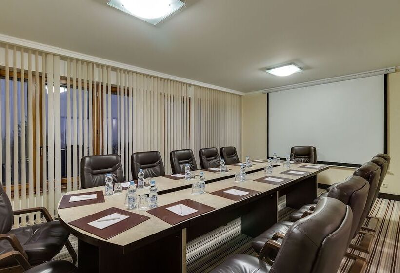 Premier Hotel Dnister